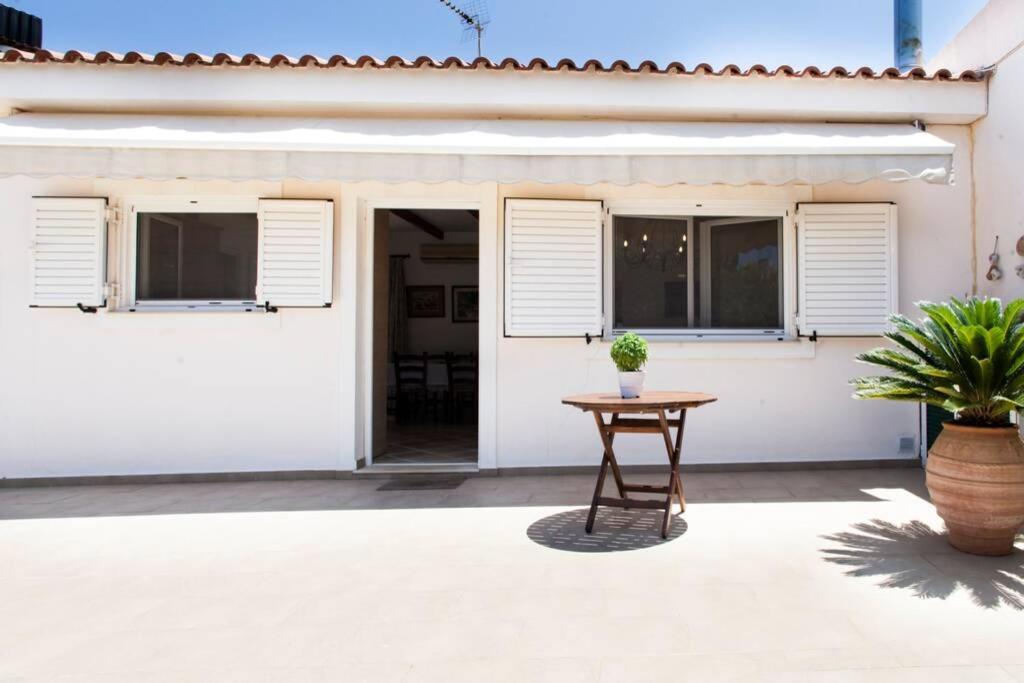 Beautiful Holiday House Near The Sea Sissi Exteriér fotografie